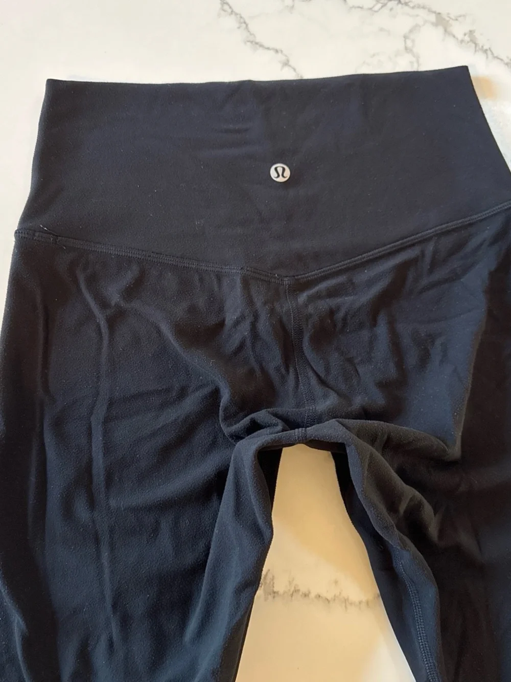 Lululemon Align Black high-waisted leggings 6